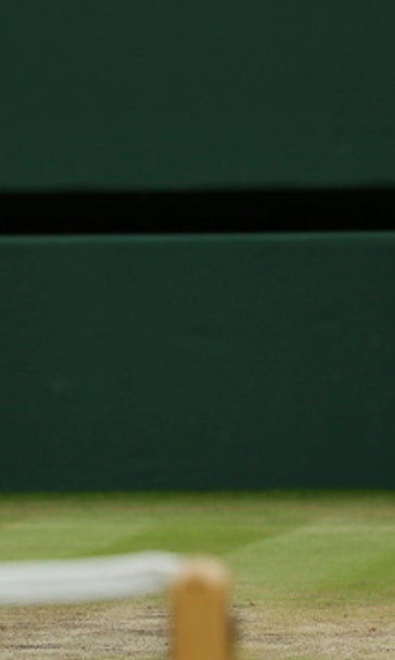 Venus Williams falls short of 6th Wimbledon title at age 37